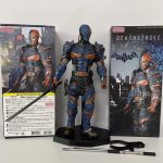DC Supervillain Deathstroke Unique Static Toy Figure