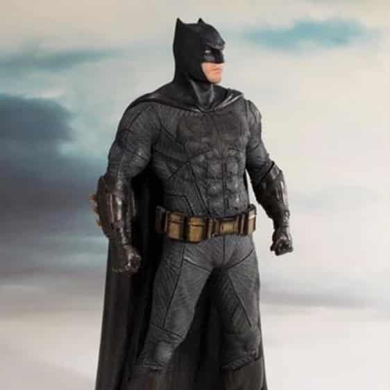 Justice League DC Comics Batman Statue Toy Figure1