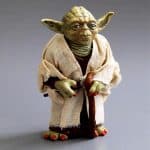 Star Wars Legendary Jedi Master Yoda Statue Figure